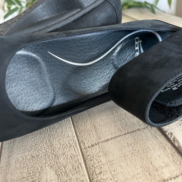 Dansko Lulu Mary Jane Nubuck Suede Leather Wedge Size 39 Shoe Black - Picture 6 of 10